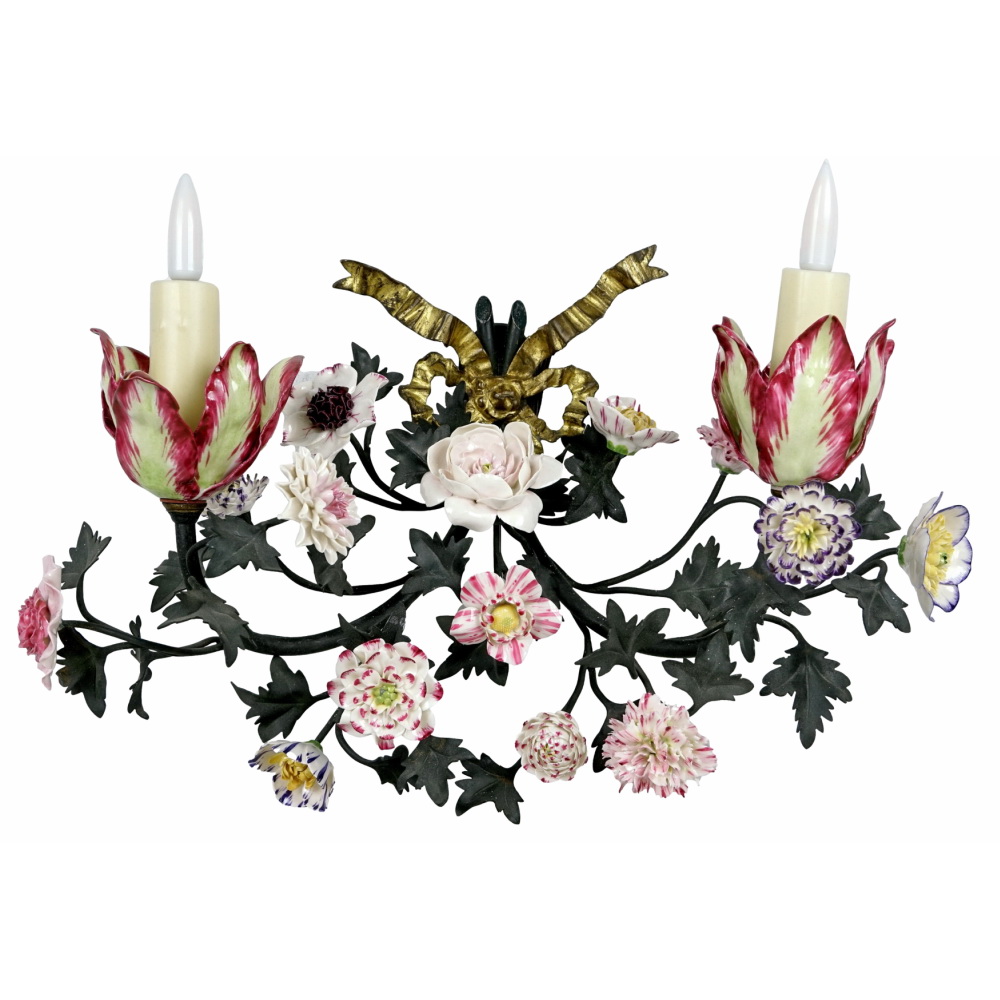 APPLIQUE MURALE du XIXe siècle, enrichie de fleurs en porcelaine de Didier GARDILLOU