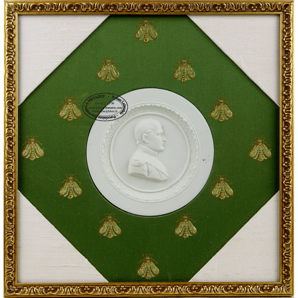 FRANCE - Manufacture INDÉTERMINÉE - GRAND MÉDAILLON représentant - NAPOLÉON Ier - Empereur Des Français - Ep. XIXe