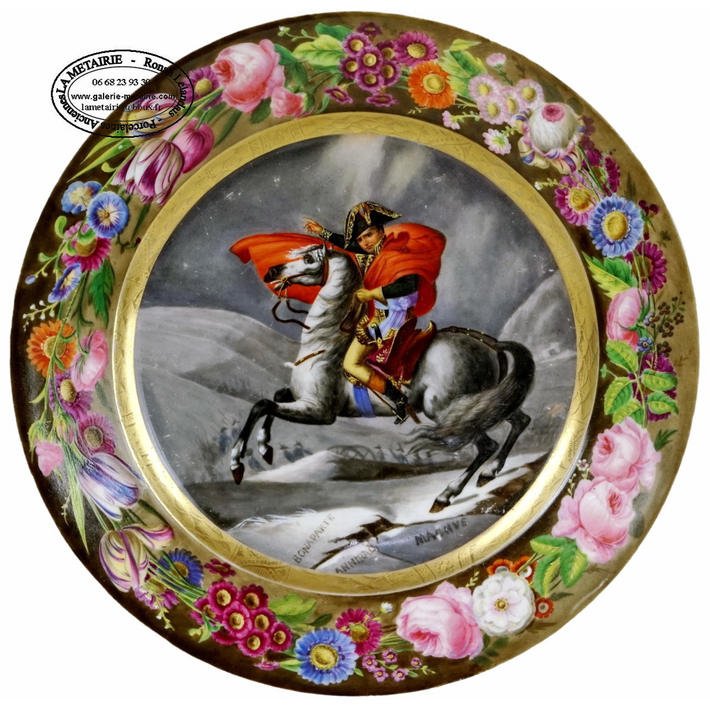 RARE ASSIETTE représentant BONAPARTE Ier CONSUL - FRANCE - Manufacture INDÉTERMINÉE - Ep. 1ere MOITIE XIXe 