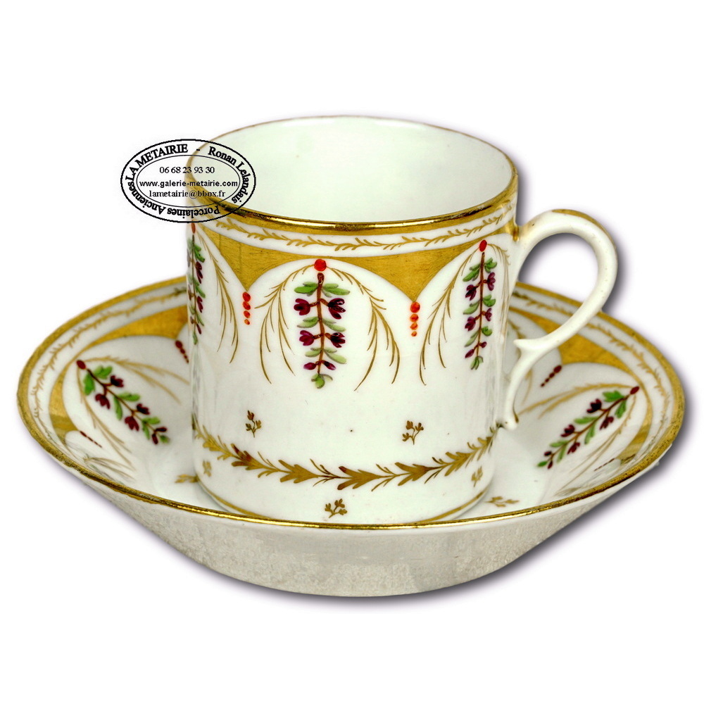PARIS - TASSE et sa SOUCOUPE- Ep. FIN XVIIIe