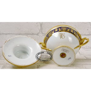 Ecuelle_a_bouillon_bandeau_bleu-Paris-7