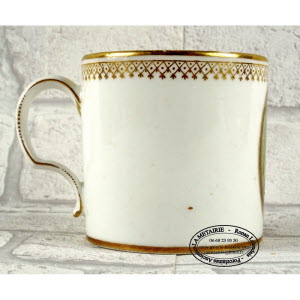 LILLE-TASSE_et_sa_SOUCOUPE-5
