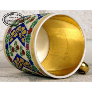 PARIS-TASSE_et_sa_SOUCOUPE-fond_vert-_5