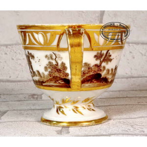 PARIS_Tasse_et_soucoupe_a_2_anses_4