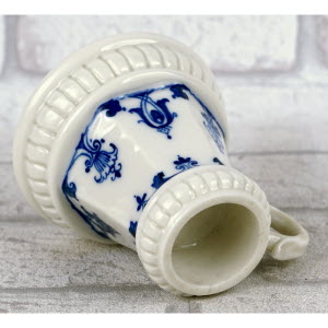 Paire_de_PETITS_BOUGEOIRS-Porcelaine_de_Didier_GARDILLOU-2013