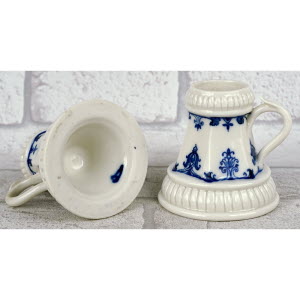 Paire_de_PETITS_BOUGEOIRS-Porcelaine_de_Didier_GARDILLOU-202