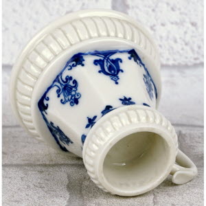 Paire_de_PETITS_BOUGEOIRS-Porcelaine_de_Didier_GARDILLOU-207