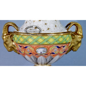 Porcelaine_de_PARIS-PAIRE_de_VASES-19