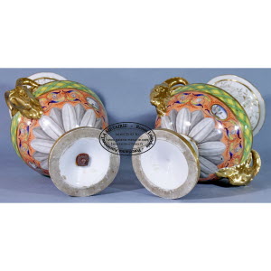 Porcelaine_de_PARIS-PAIRE_de_VASES-5