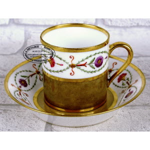 Porcelaine_de_SEVRES-Tasse-9