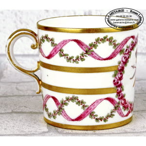 SEVRES-GRANDE_TASSE_A_CHOCOLAT-7