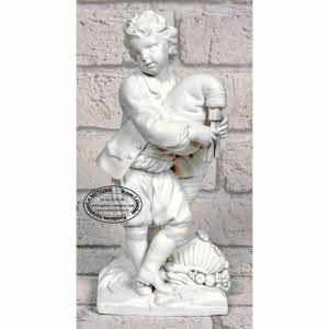 SEVRES-LE_JOUEUR_DE_CORNEMUSE-3
