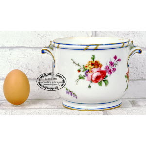 SEVRES-RAFRAICHISSOIR_a_VERRE-XVIIIe-7