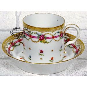TASSE_et_sa_SOUCOUPE-Porcelaine_de_BORDEAUX-9