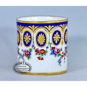 sevres - tasse et sa soucoupe 04_2